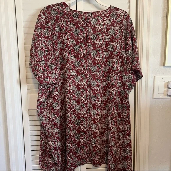 Forever 21 Kimono - Picture 2 of 4